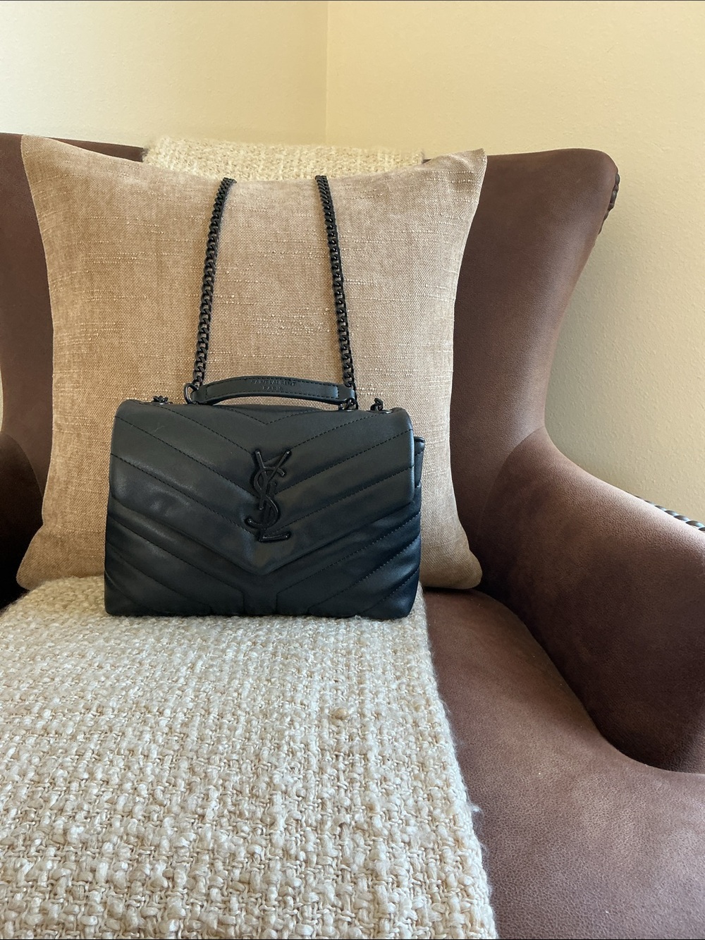 DH Gate saint  Quilted Chevron Chain Shoulder Bag - Picture 3 of 6